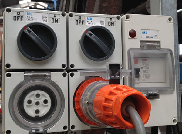 3 phase test and tagging