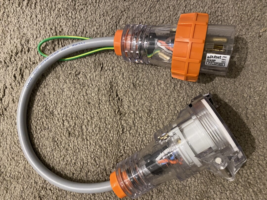 3 Phase 20A Adaptor Lead